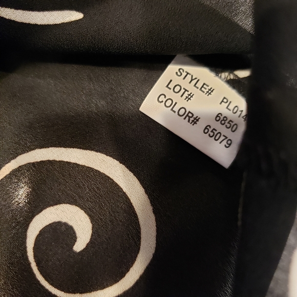 Pendleton Vintage 80's Black Sheer Printed Button Down Blouse Shirt 14P - Picture 13 of 13